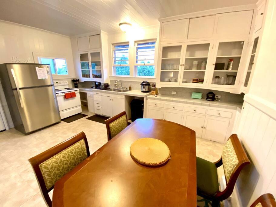 Your Hilo Homebase - Lovely 3 Bedroom In Heart Of Hilo With Ac! Ngoại thất bức ảnh