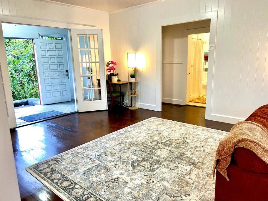 Your Hilo Homebase - Lovely 3 Bedroom In Heart Of Hilo With Ac! Ngoại thất bức ảnh