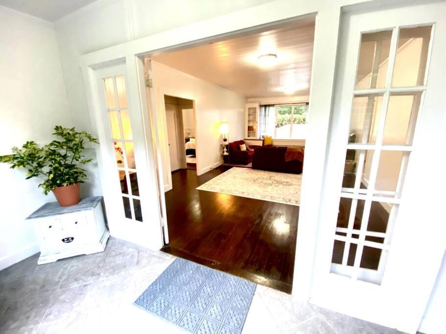 Your Hilo Homebase - Lovely 3 Bedroom In Heart Of Hilo With Ac! Ngoại thất bức ảnh