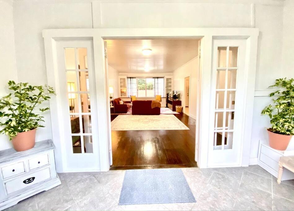 Your Hilo Homebase - Lovely 3 Bedroom In Heart Of Hilo With Ac! Ngoại thất bức ảnh